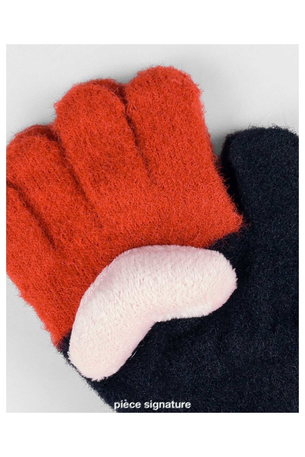 PIECE SIGNATURE Sevimli Değişik Aksesuarlı Yumoş Çocuk Eldiven ( 1-3 Yaş ) fotoğrafı 3 (önizleme)
