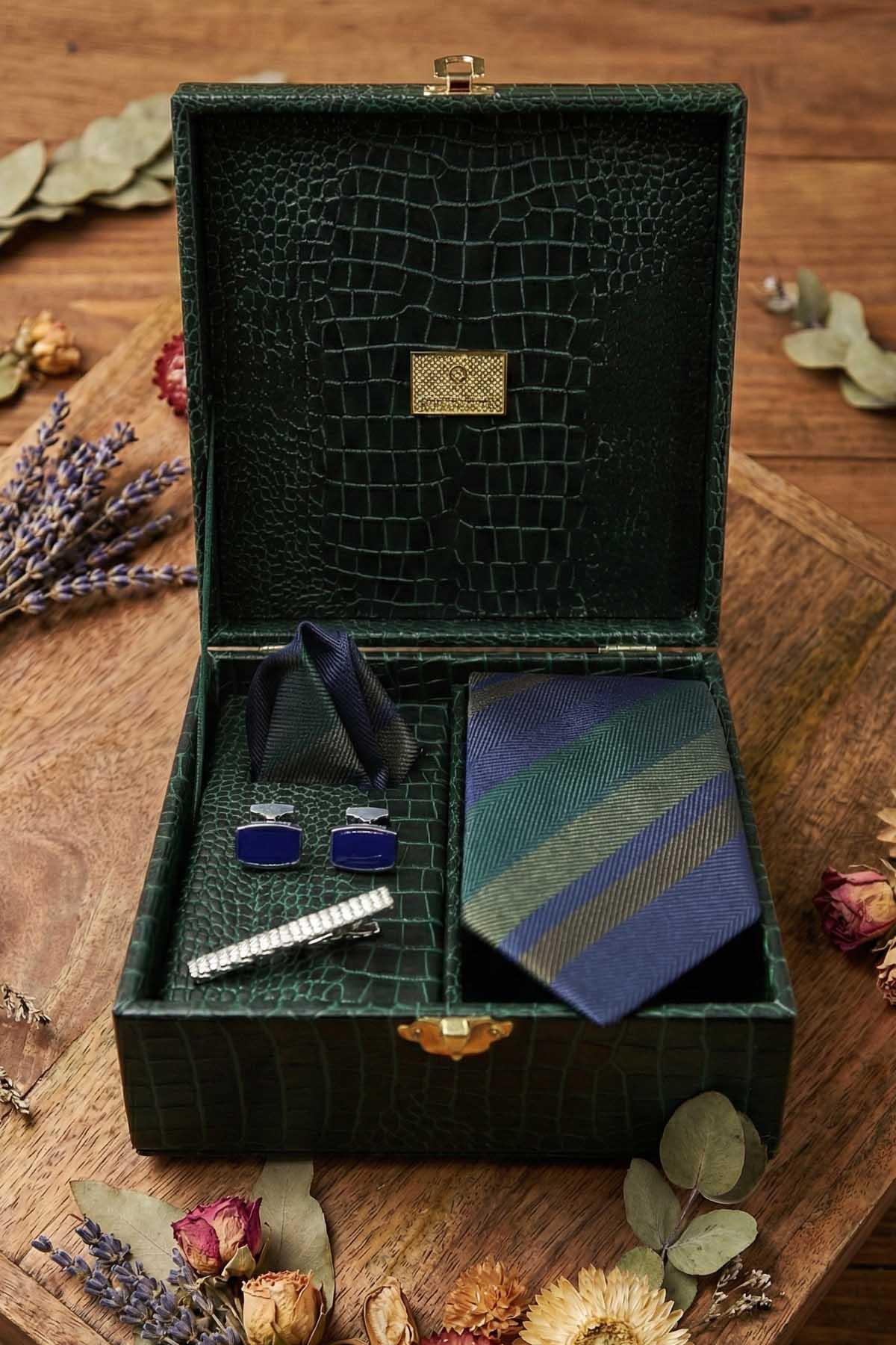  جعبه هدیه مردانه سبز - کراوات، دکمه سرآستین، سنجاق کراوات KMK147