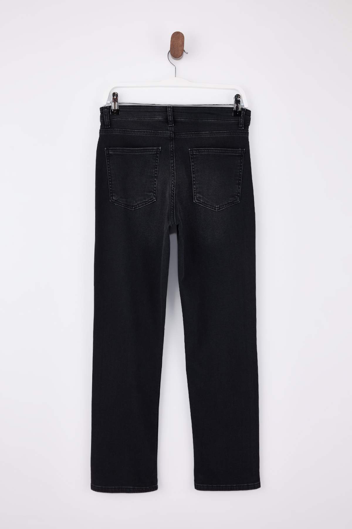 Trendyolmilla  Siyah Yüksek Bel Straight Yumuşak Ekstra Esneyen Örme Kot/Jeans TWOSS26JE00104 - Görsel 7