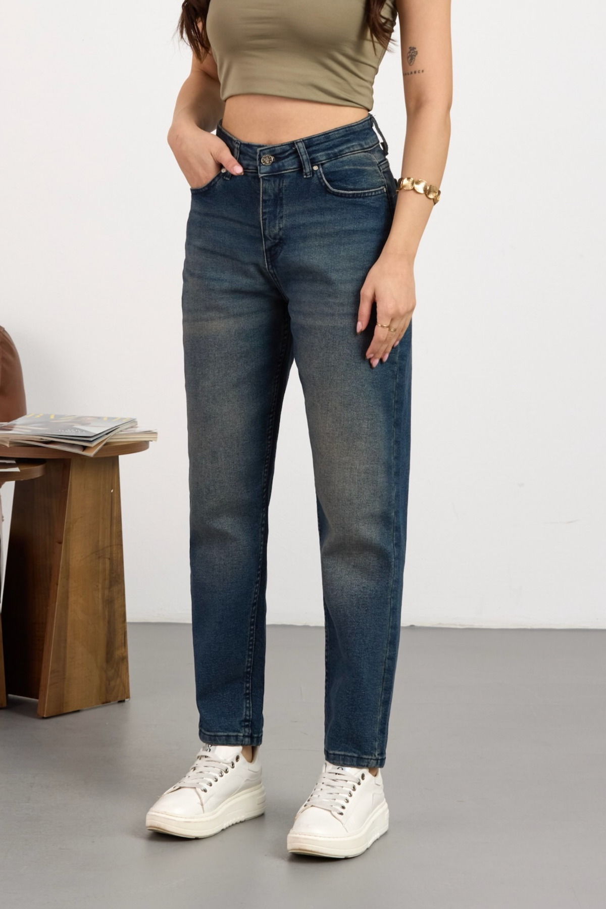 Women's Stretch/Lycra High Waist Mom Jean