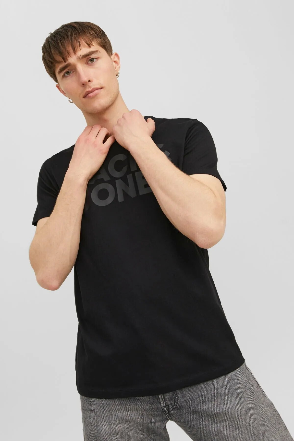 تیشرت مردانه طرح دار آستین کوتاه | جک اند جونز Jack & Jones 12151955-Black - تصویر 5
