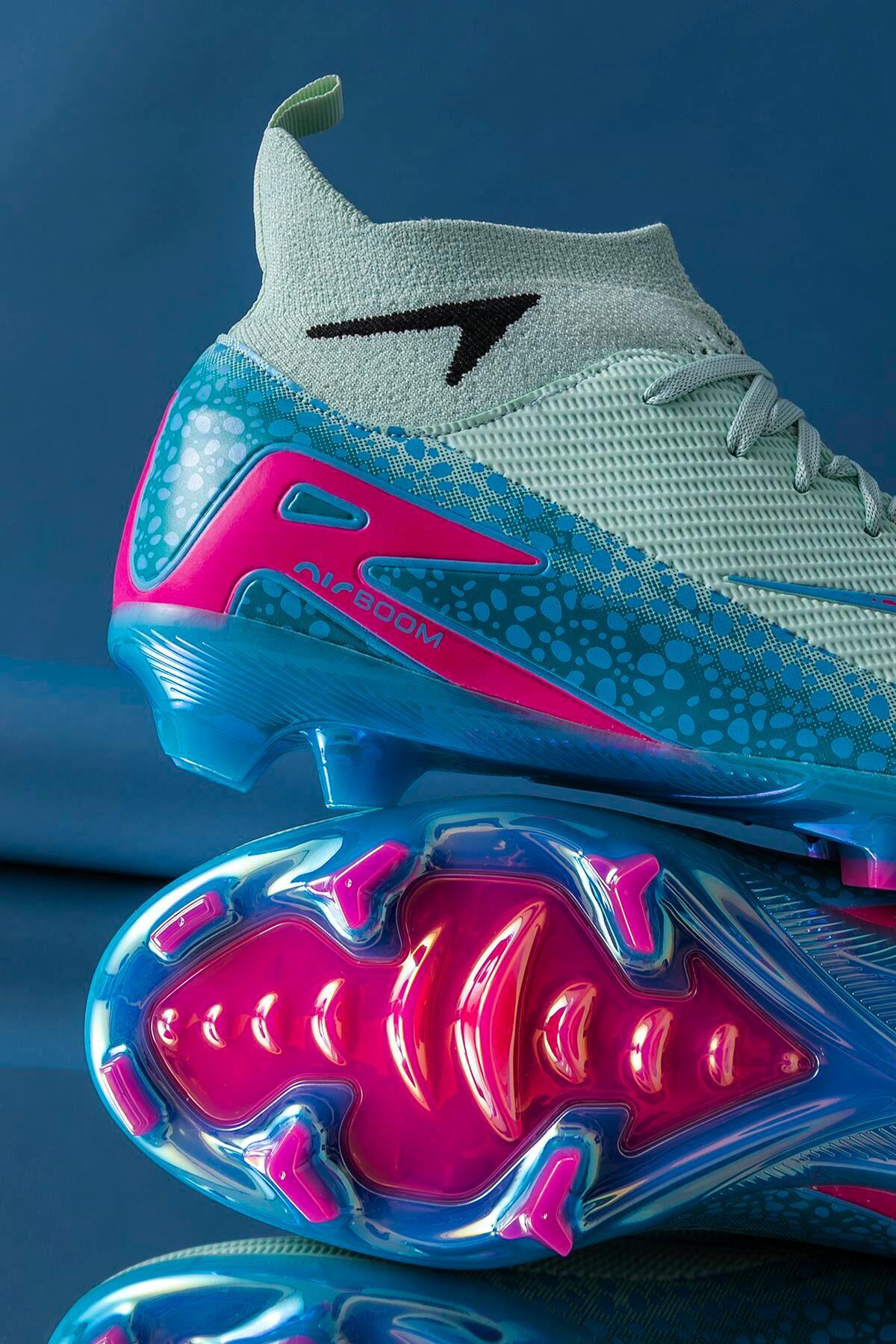 حذاء كرة قدم رجالي من نوع Halı Saha بنعل مستورد، م...