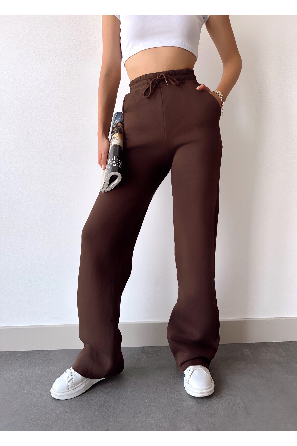 Women's Brown Fleece Winter Lace-Up High Waist Wide Leg Sweatpants