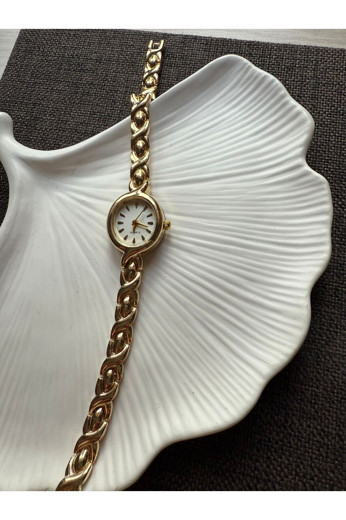 rubsey  Retro Minimal Metal Kordon Vintage Kadın Kol Saati İki Renk - Görsel 3