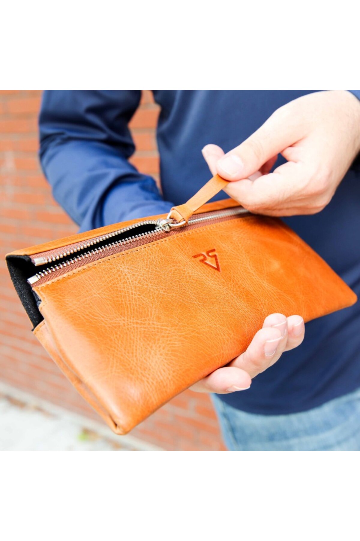 Rich Smith Gerçek Deri Mini Clutch El Çantası Pullers 5530 Parlak Bulutlu Taba