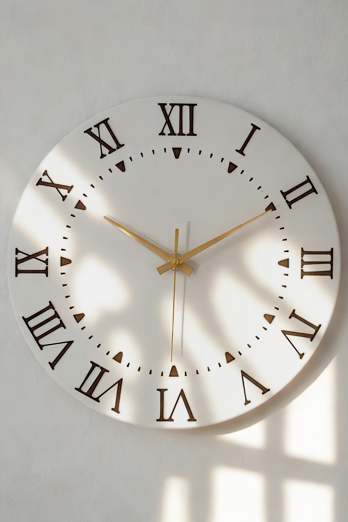 Home Gift Carved Modern Decorative Wooden Wall Clock with Roman Numerals - Silent Movement - (40cm)
