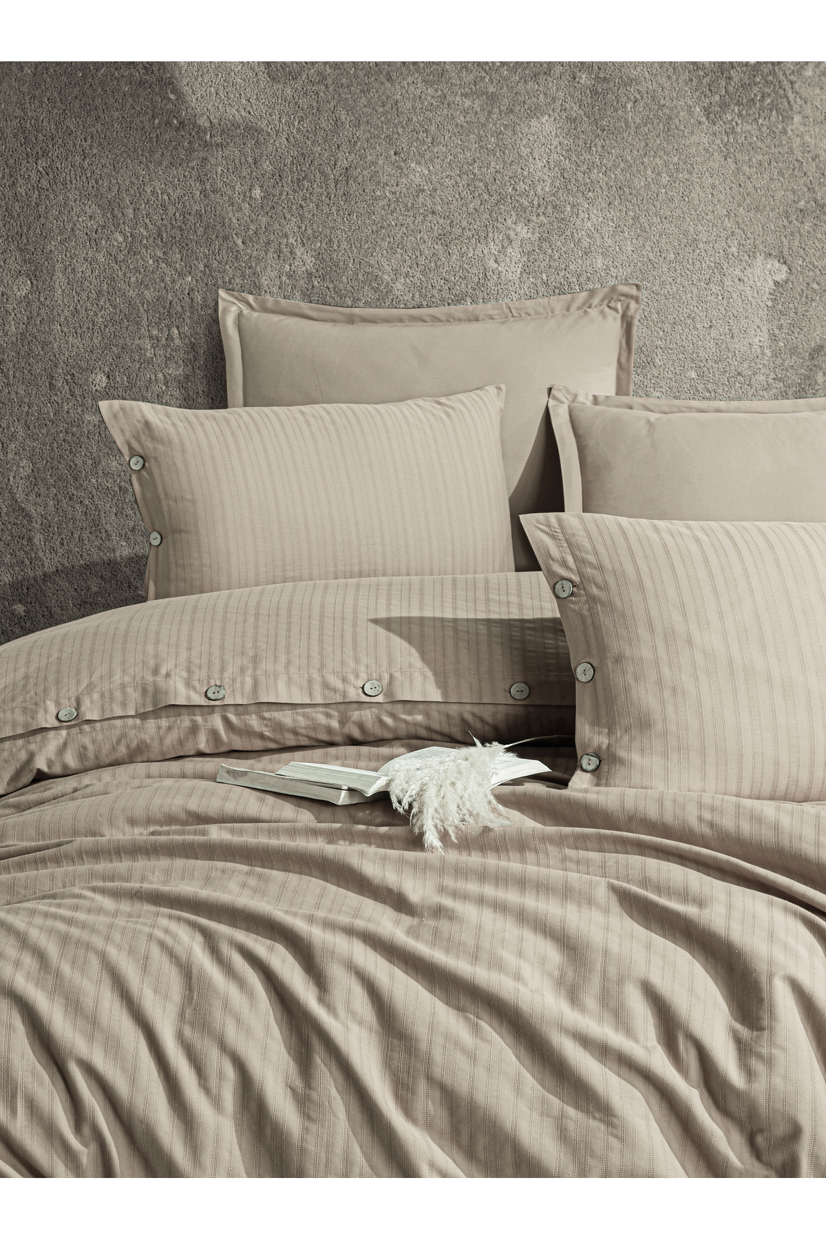 100% Cotton Double Button Duvet Cover Set