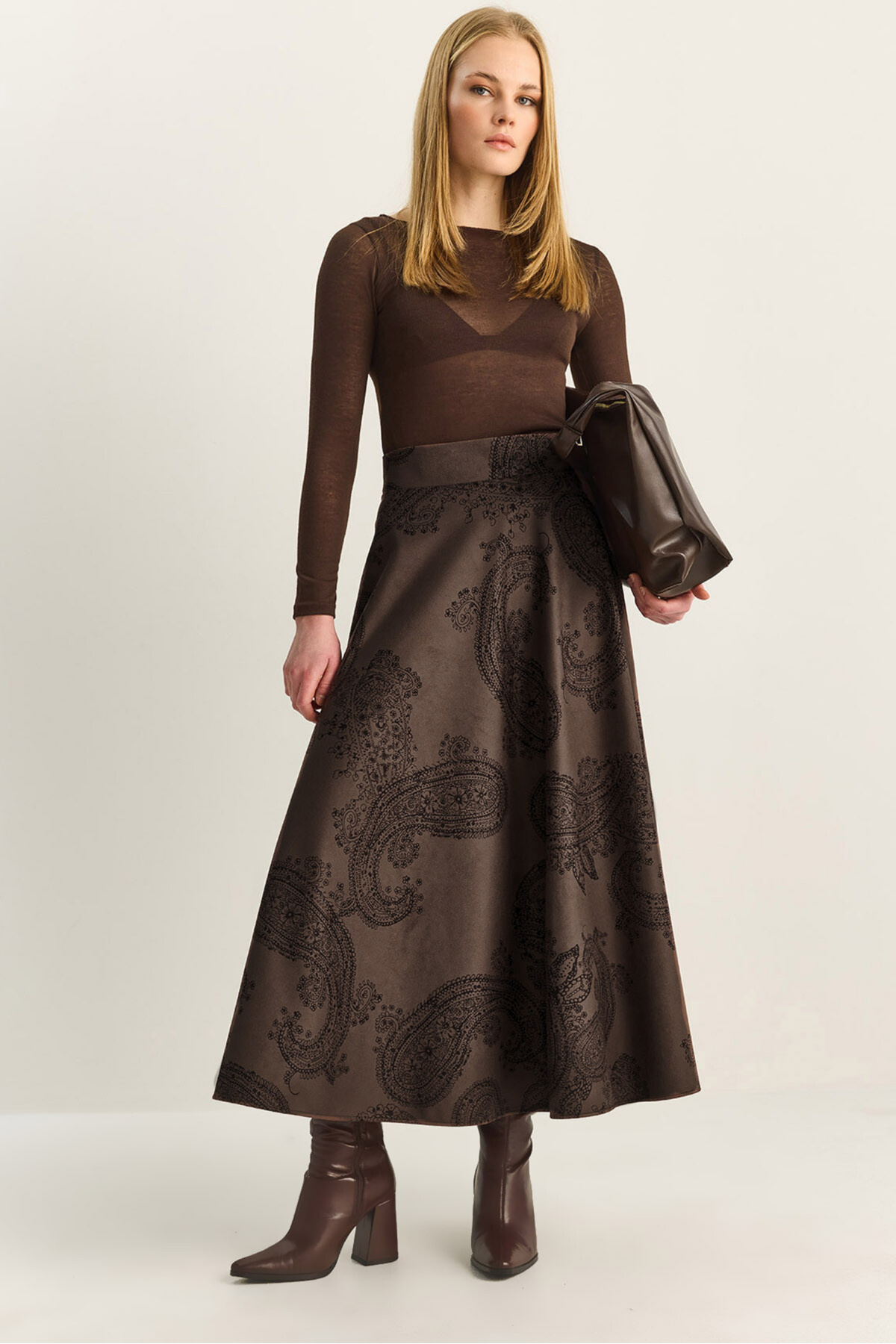 Bianco Lucci Kadın Şal Desenli Kadife Dokulu A Kesim Maxi Etek DE251137 60283917