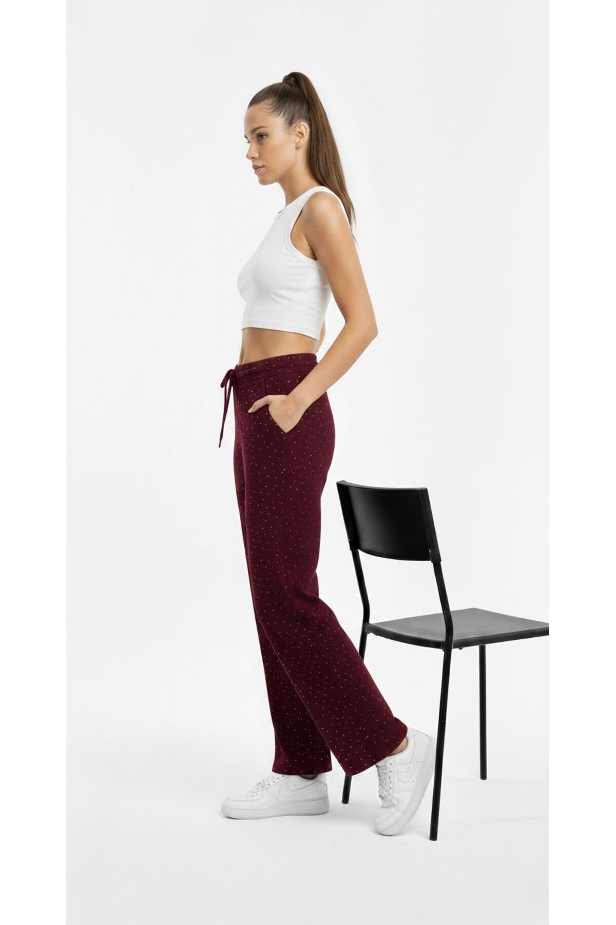 Women's Stone Embroidered High Waist Elastic Wide Leg Burgundy Joggers with Pockets