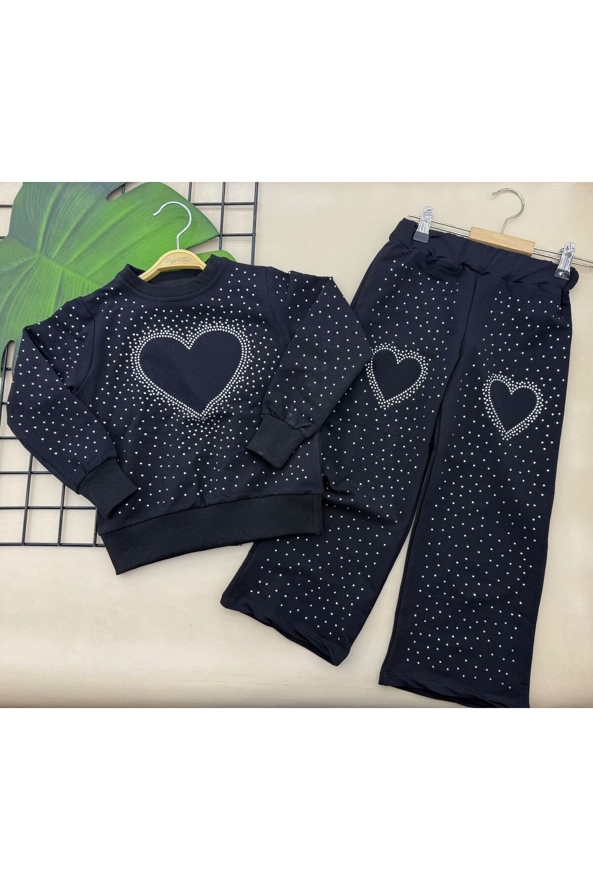 Meli Noor mevsimlik iki iptaş baslılı kız esofman takımı 4-12 yaş fotoğrafı 2 (önizleme)