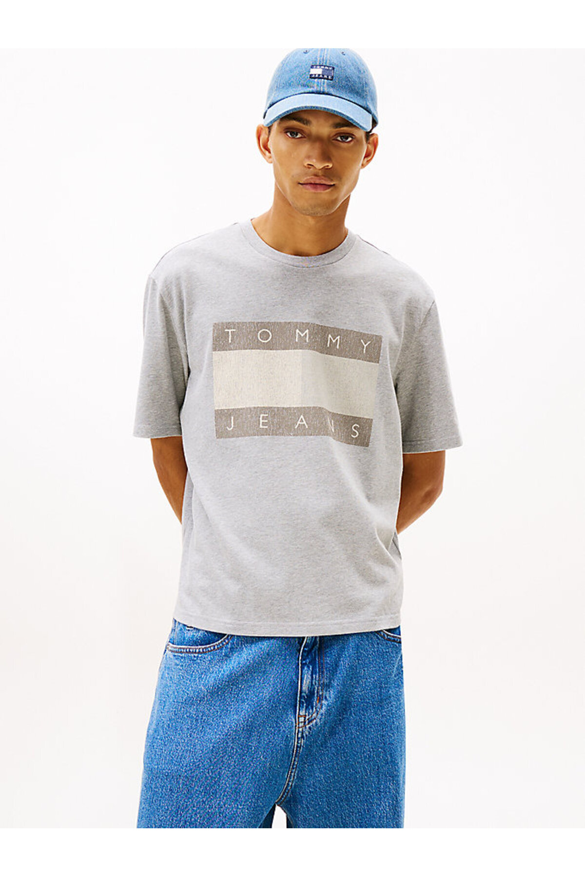 تامی هیلفیگر تی شرت مردانه طرح پرچم پریشان TJM 90S