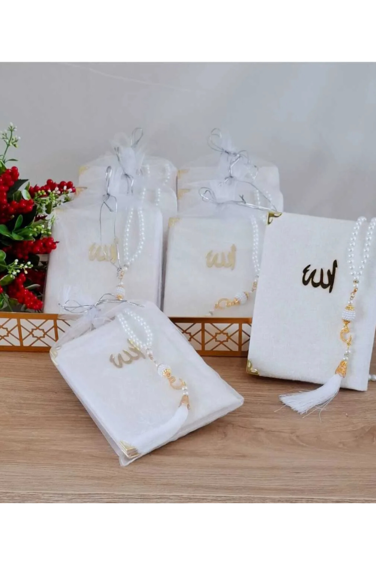 Kadife Kaplı Yasin-i Şerif Ve Tesbih Set Mevlit Kitabı