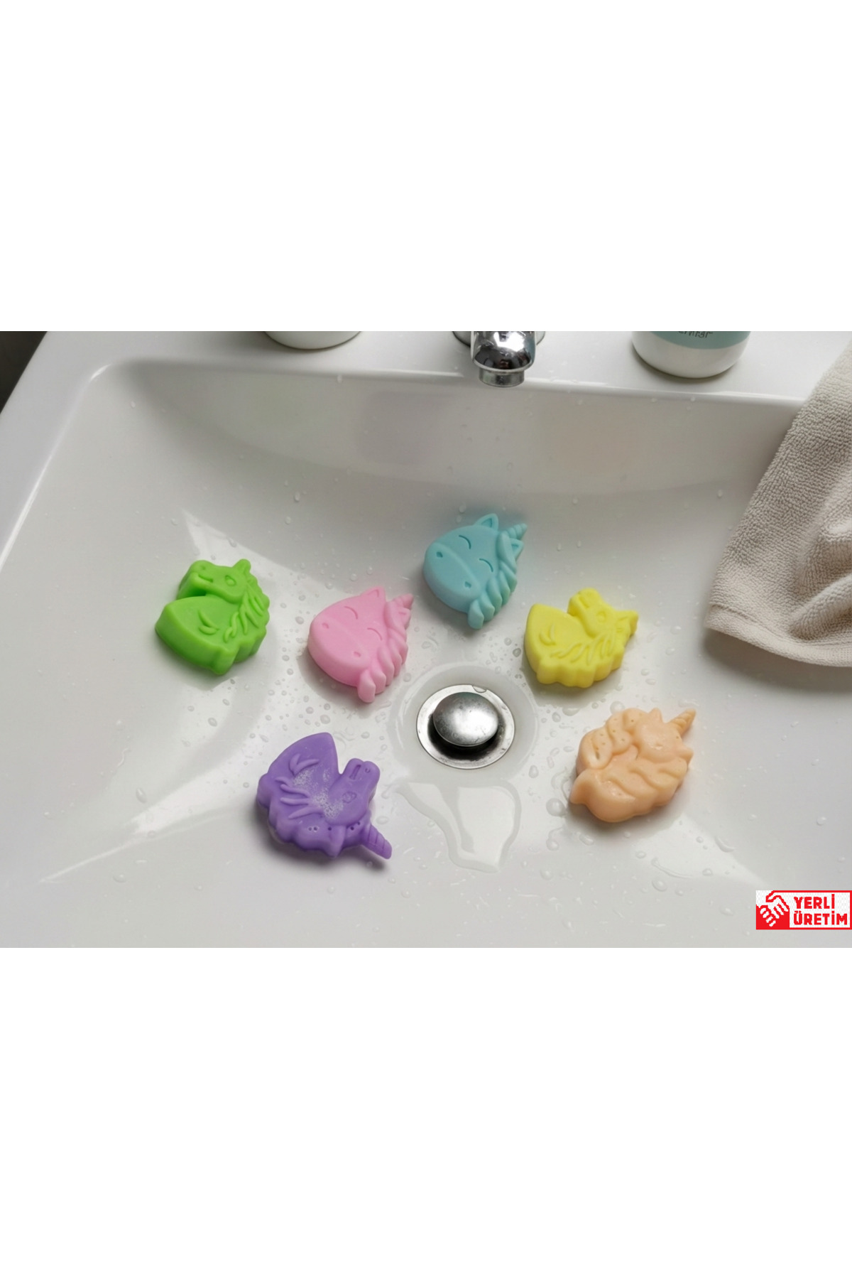 Chikopy El Yıkama Sabunu Unicorn Şekilli Çilek Kokulu – Çocuklar İçin Sabun - Kumbara Kutu Hediyeli - 6 adet fotoğrafı 3 (önizleme)