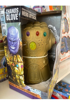Toys Işıklı sesli Thanos eldiven