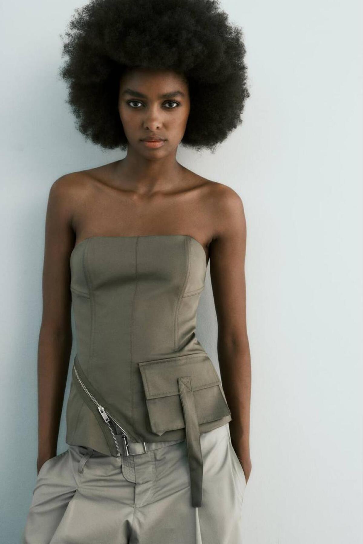 Alien 1979  Kadın Straplez Kuşaklı Korse Bluz – Şık ve Modern Tasarım - Görsel 2