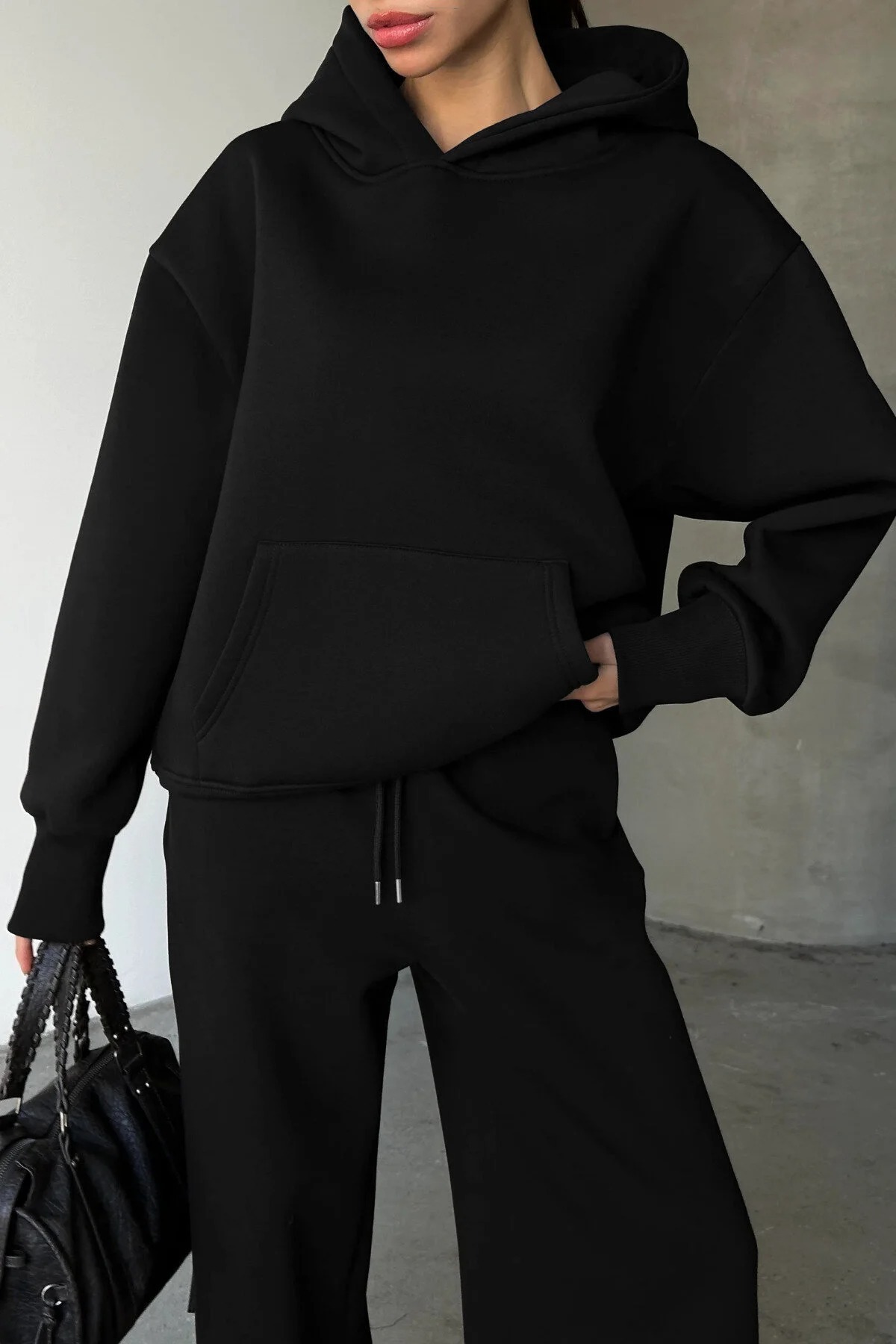 KADIN Baggy Unisex Rahat Ve Spor Kullanıma Uygun Basic Eşofman Takımı — مشکی BRNSFTK3 — تصویر 2 از 4