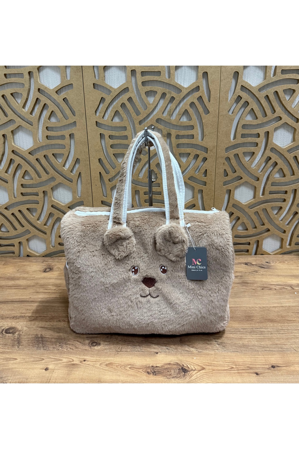 Mini Chics Lüks Peluş Kumaş Ayıcık Nakışlı Bebek Taşıma & Çantası Anne Çantası fotoğrafı 5 (önizleme)