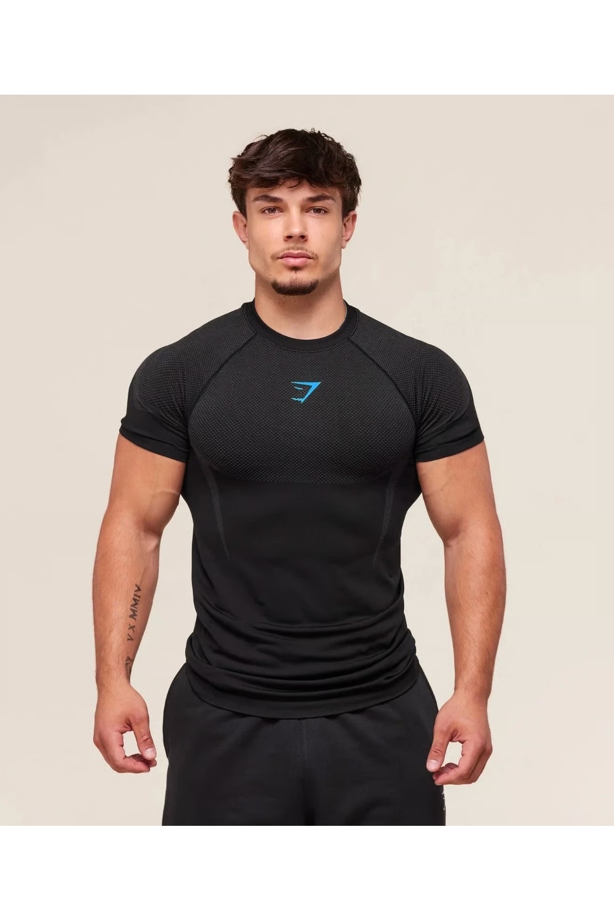 GYM GYMSHARK Onyx 5.0 Seamless T-Shirt - Fiyatı, Yorumları