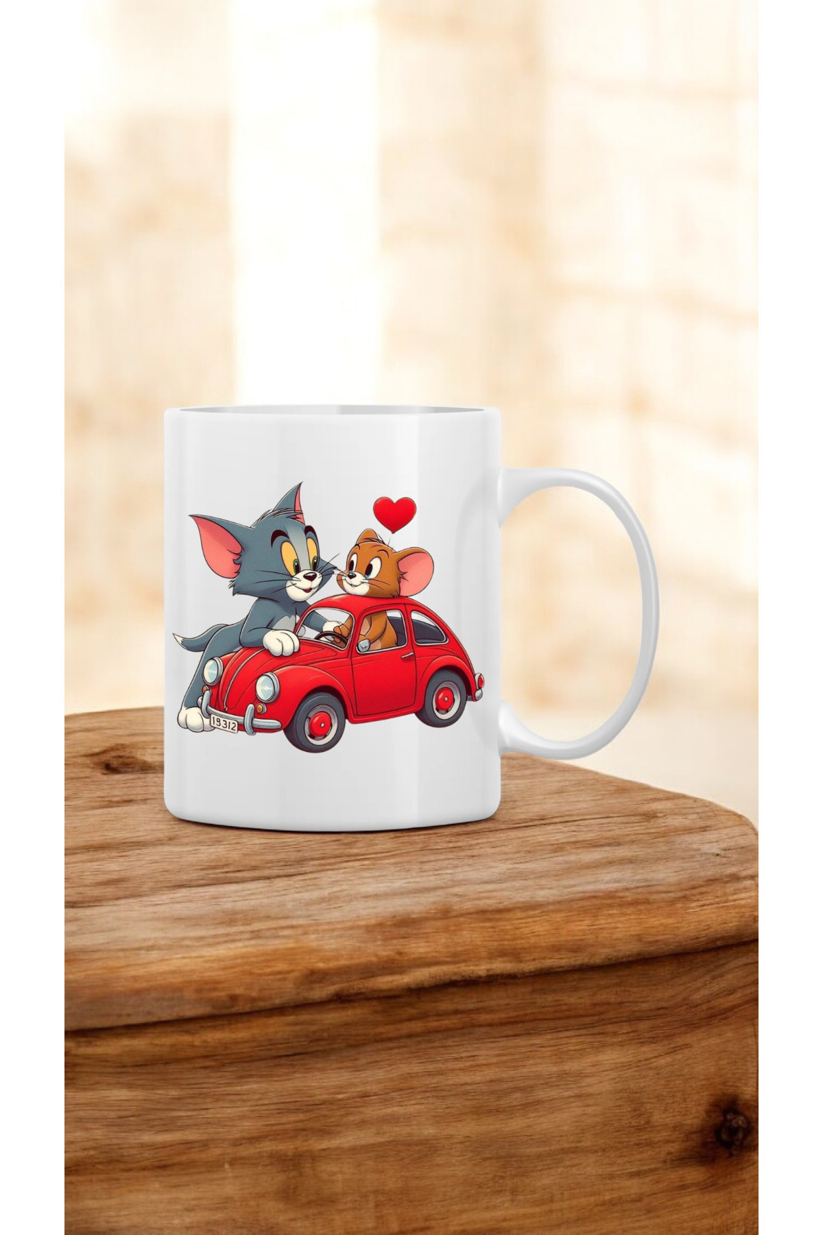 Sevgililer Gününe Özel Nostaljik Kalpli Tom Ve Jerry Baskılı Hediyelik Kupa Bardak 300 Ml
