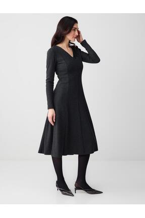 Jimmy Key Antrasit Melanj V Yaka Yumuşak Dokulu Örme Midi Elbise