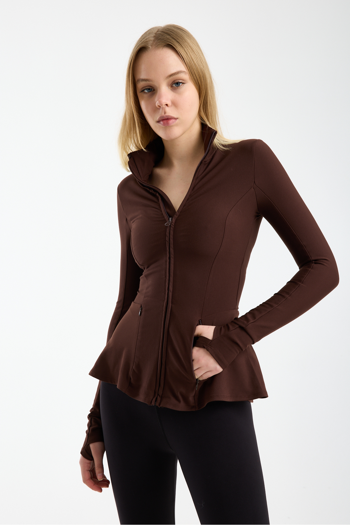 TheyYou Peplum Kesim Tesettür Spor Ceket, Fermuarlı & Parmak Geçmeli görsel 5