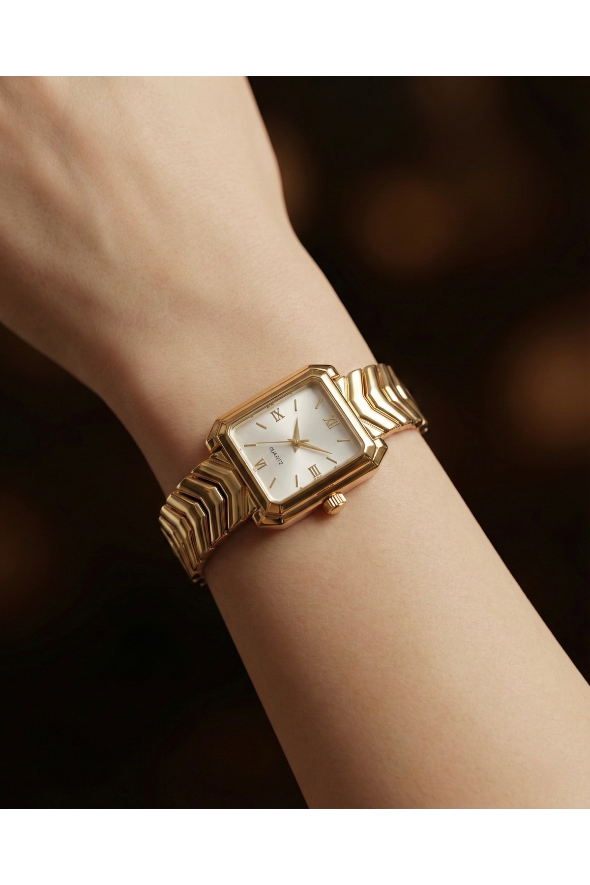 KLISHE Butik  Kadın Saat Gold Renk Çelik Kordon Vintage Dikdörtgen Kasa Zarif Tasarım, Limited Edition 2026 - Görsel 2