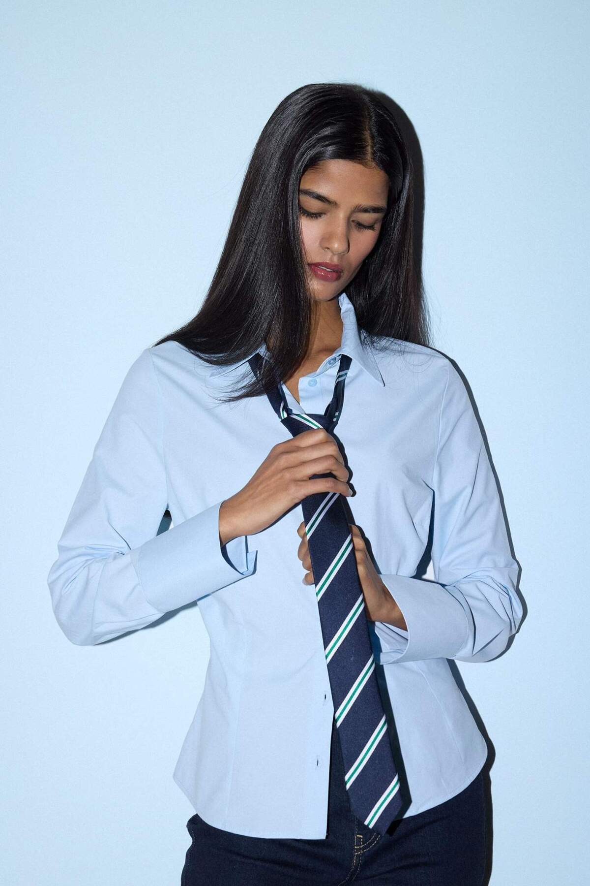 DeFacto Fitted Poplin Gömlek G7782AX26SP görsel 2