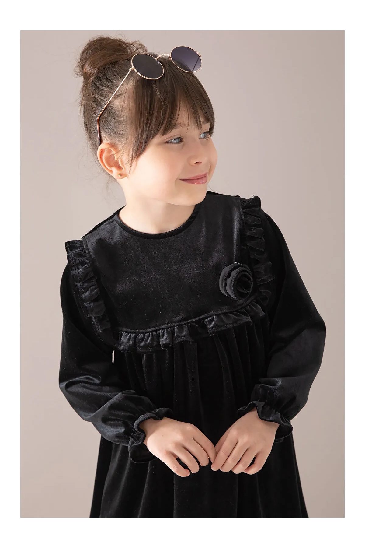 Ege Bebek Kız Çocuk 4-5-6-7-8 Yaş Mevsimlik Gül Detaylı Kadife Elbise, Bayramlık Elbise R2428 fotoğrafı 6 (önizleme)