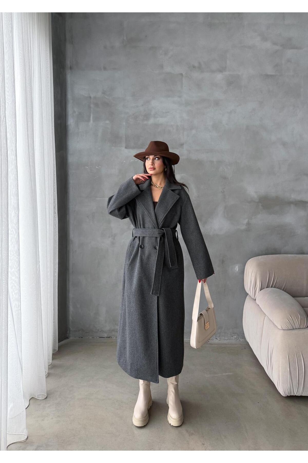 Arfami  Kruvaze Yaka Belden Kuşaklı Düğmeli Astarlı Kaşe Kaban - Görsel 4