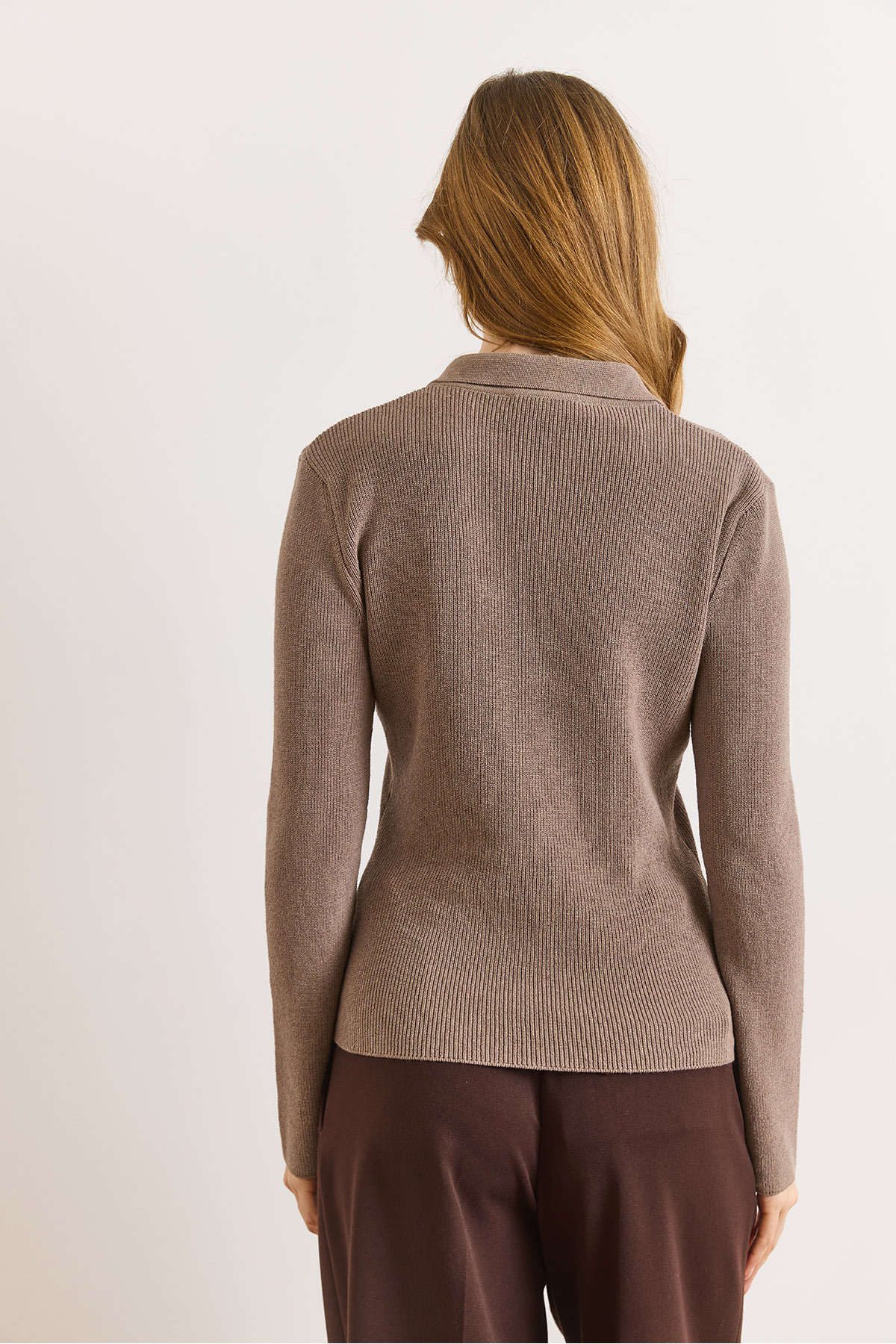 Olalook  Kadın Vizon Polo Yaka Çıtçıt Detaylı Yumuşak Dokulu Kazak KZK-19001136 - Görsel 2