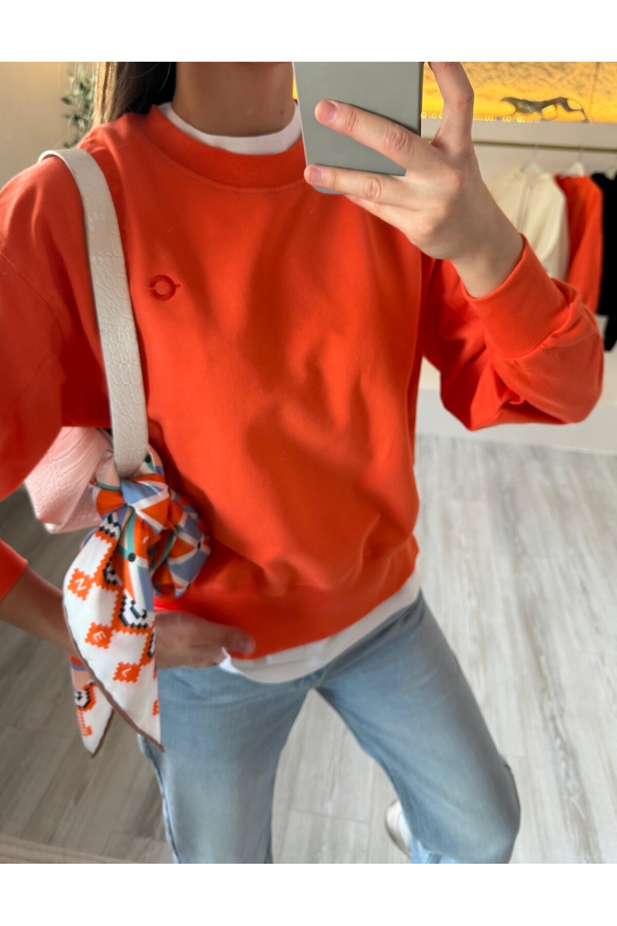 EMEL ERYILMAZ COJ Sweat görsel 2