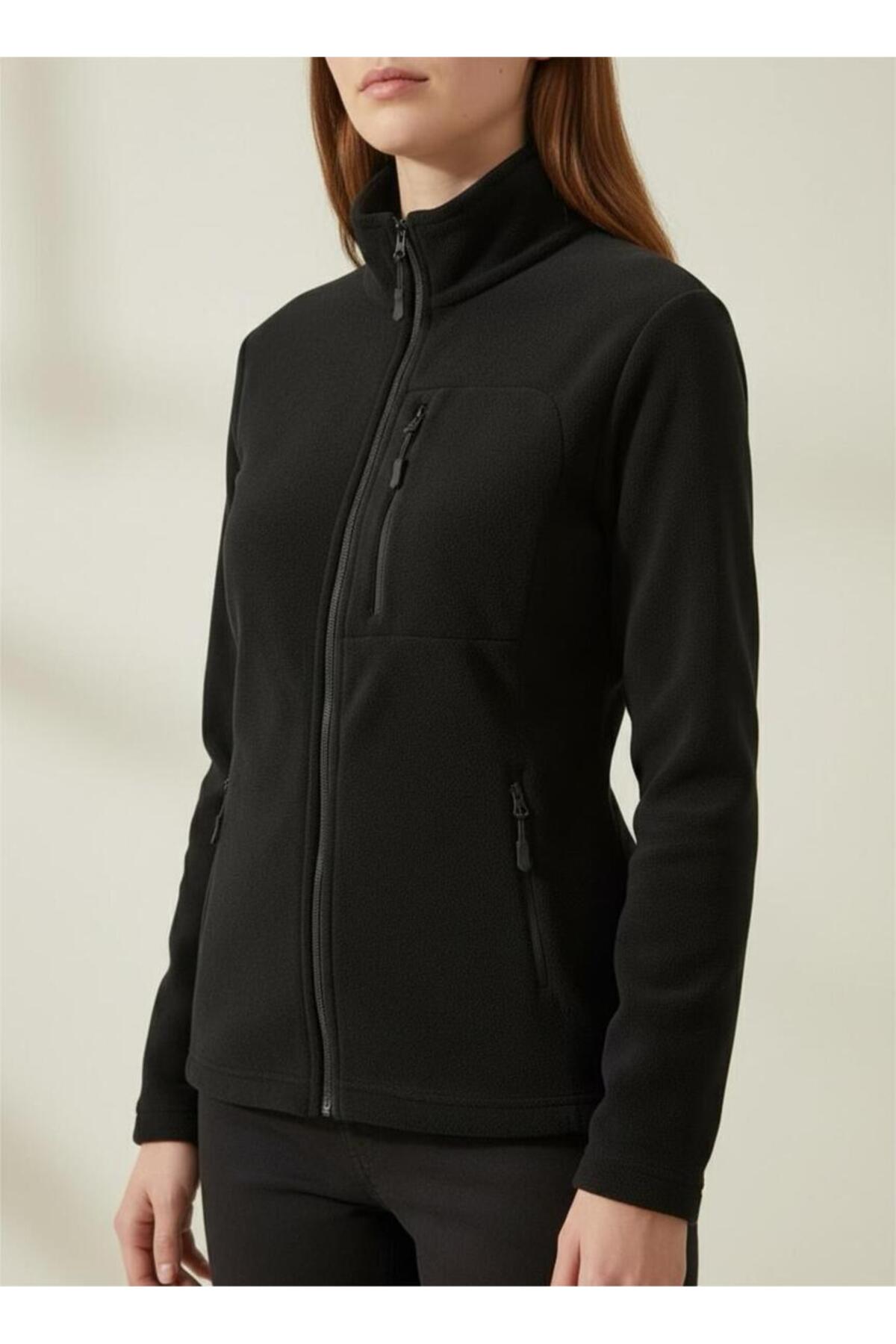 Siyah Polar Üç Cepli Fermuarlı Unisex Ceket (280-300gram) — مشکی — تصویر 2 از 5