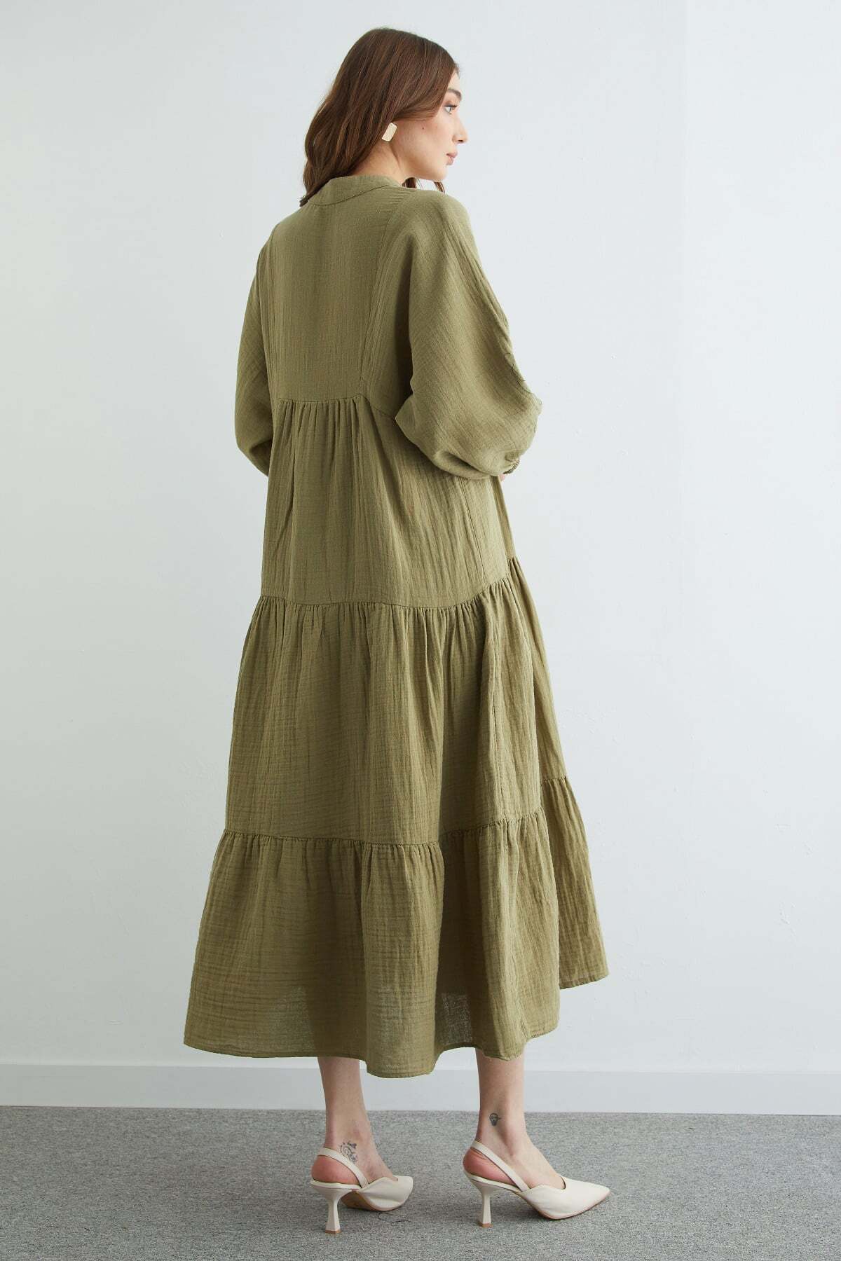 Fullamoda  Fullamodest Yarım Düğmeli Hakim Yaka Müslin Elbise - Görsel 8