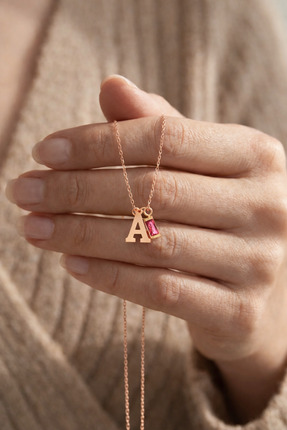 Chexa 925 Ayar Gümüş Kişiye Özel Harfli ve Doğum Taşlı Rose Renkli Gümüş Kolye