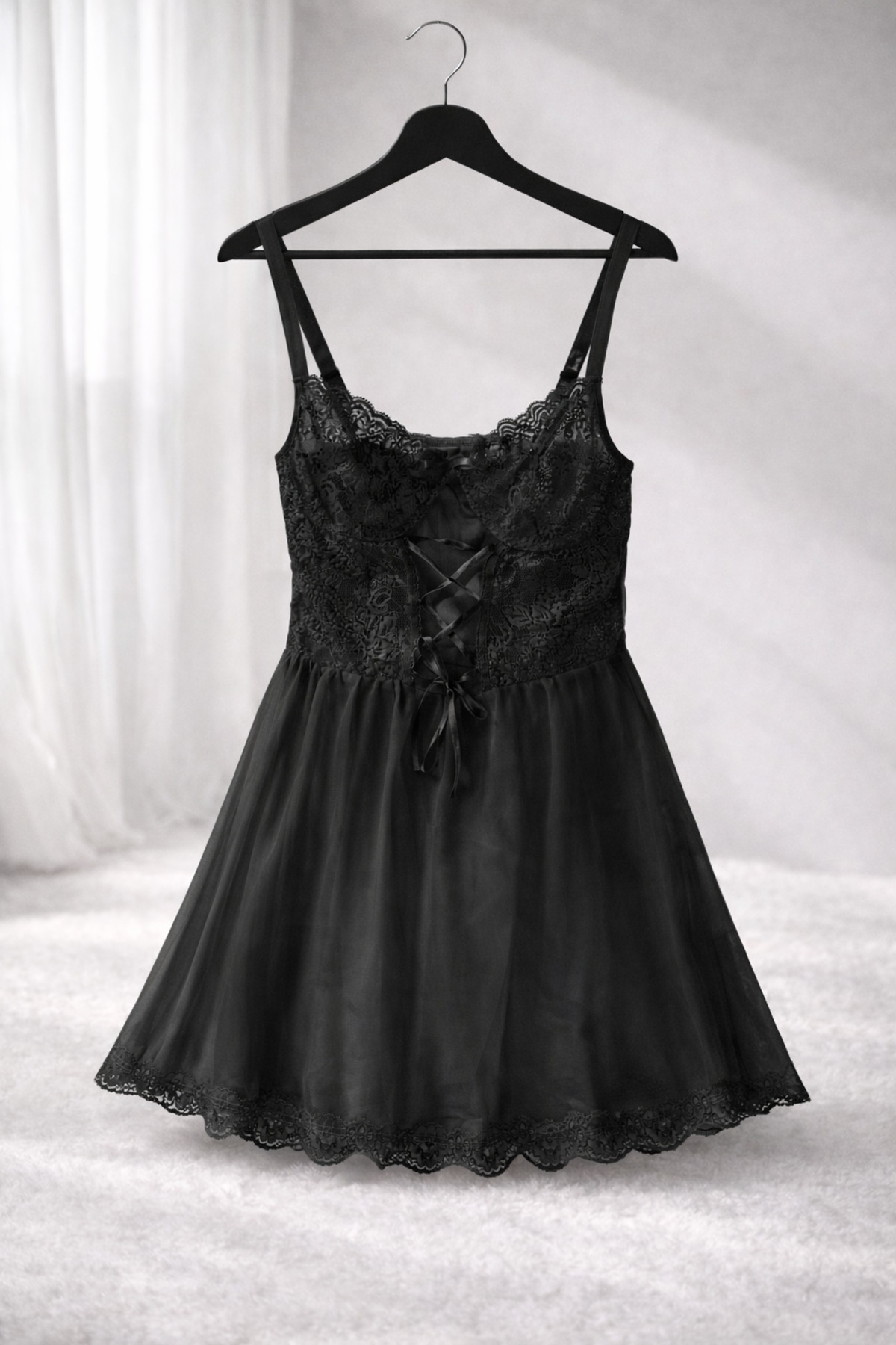 elarissa Siyah tül gecelik