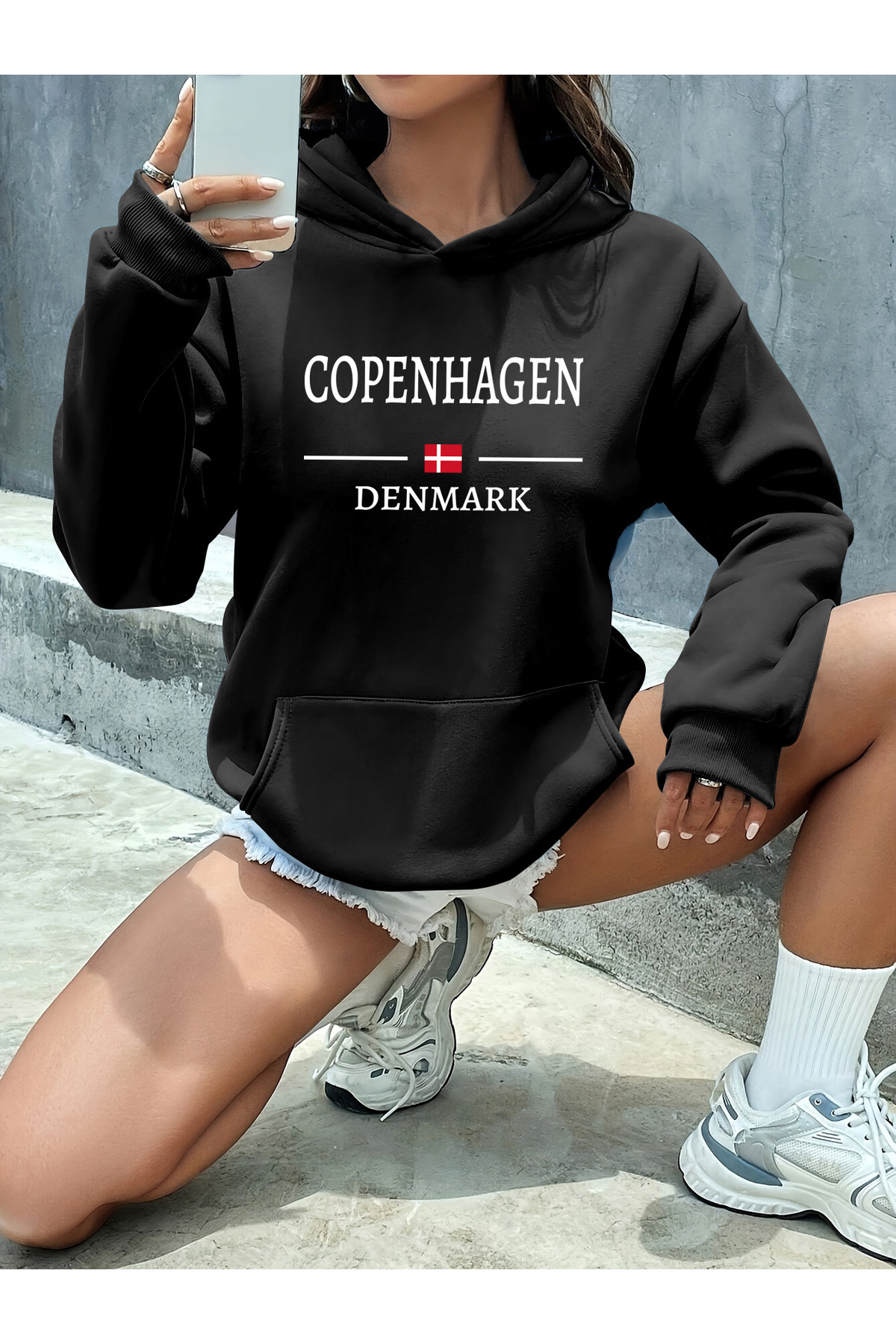 Deocept Unisex Copenhagen Denmark Baskılı Kapüşonlu Kanguru Cepli Rahat Kalıp Oversize Kesim Sweatshirt