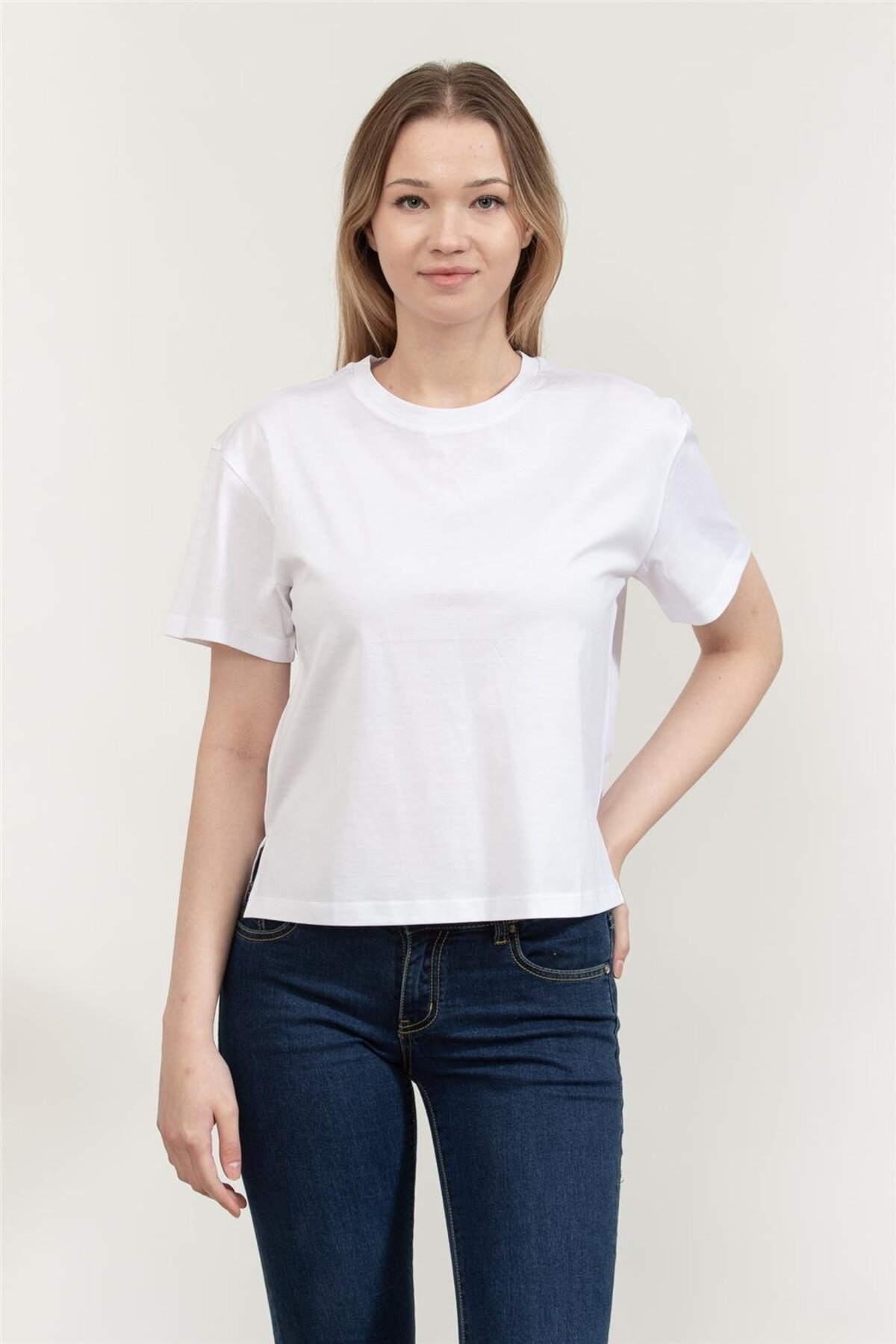 تیشرتزنانهEmporio Armaniسفید