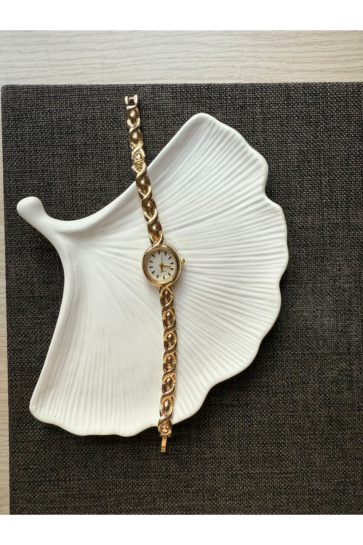 rubsey  Retro Minimal Metal Kordon Vintage Kadın Kol Saati İki Renk - Görsel 4