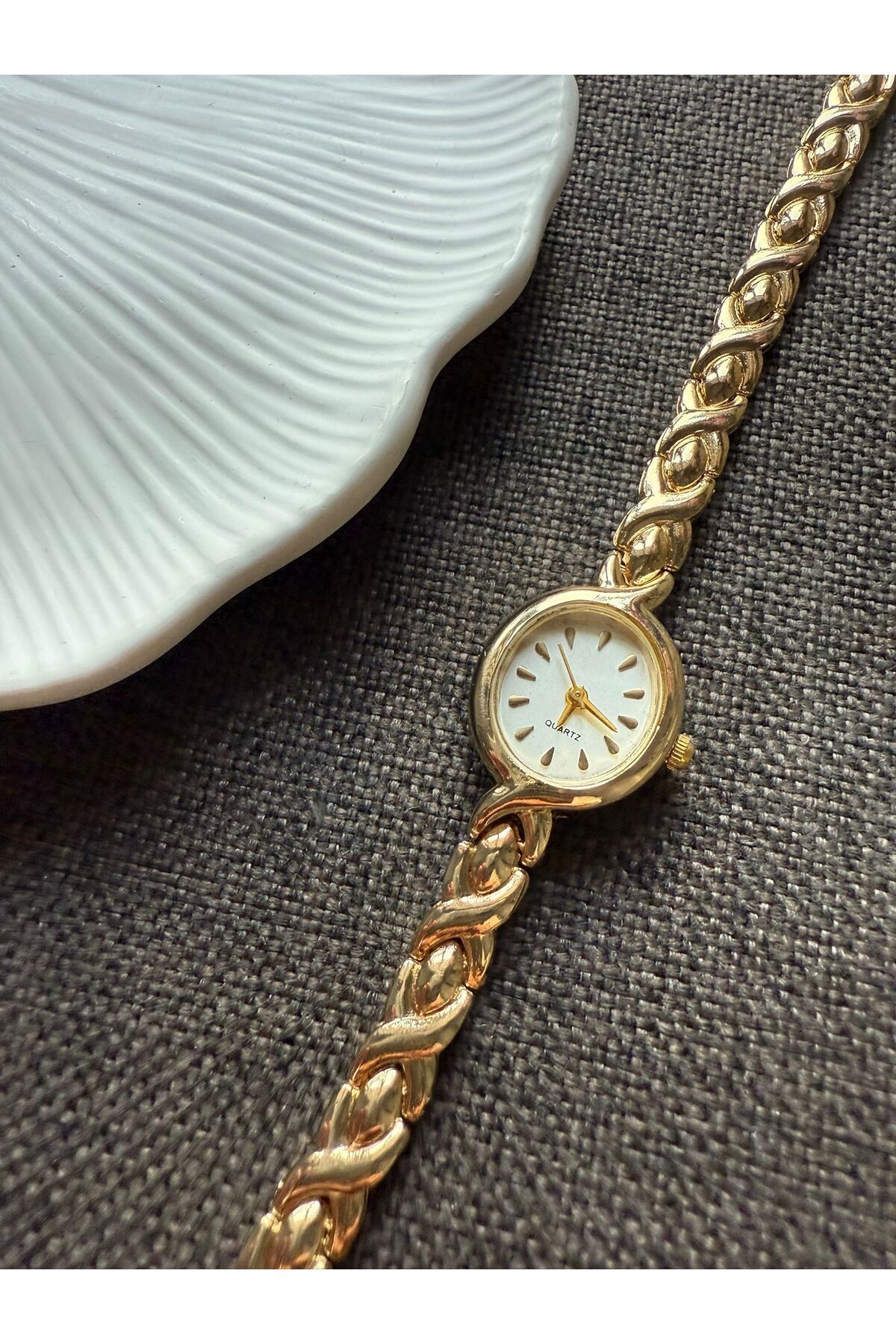 rubsey  Retro Minimal Metal Kordon Vintage Kadın Kol Saati İki Renk - Görsel 5