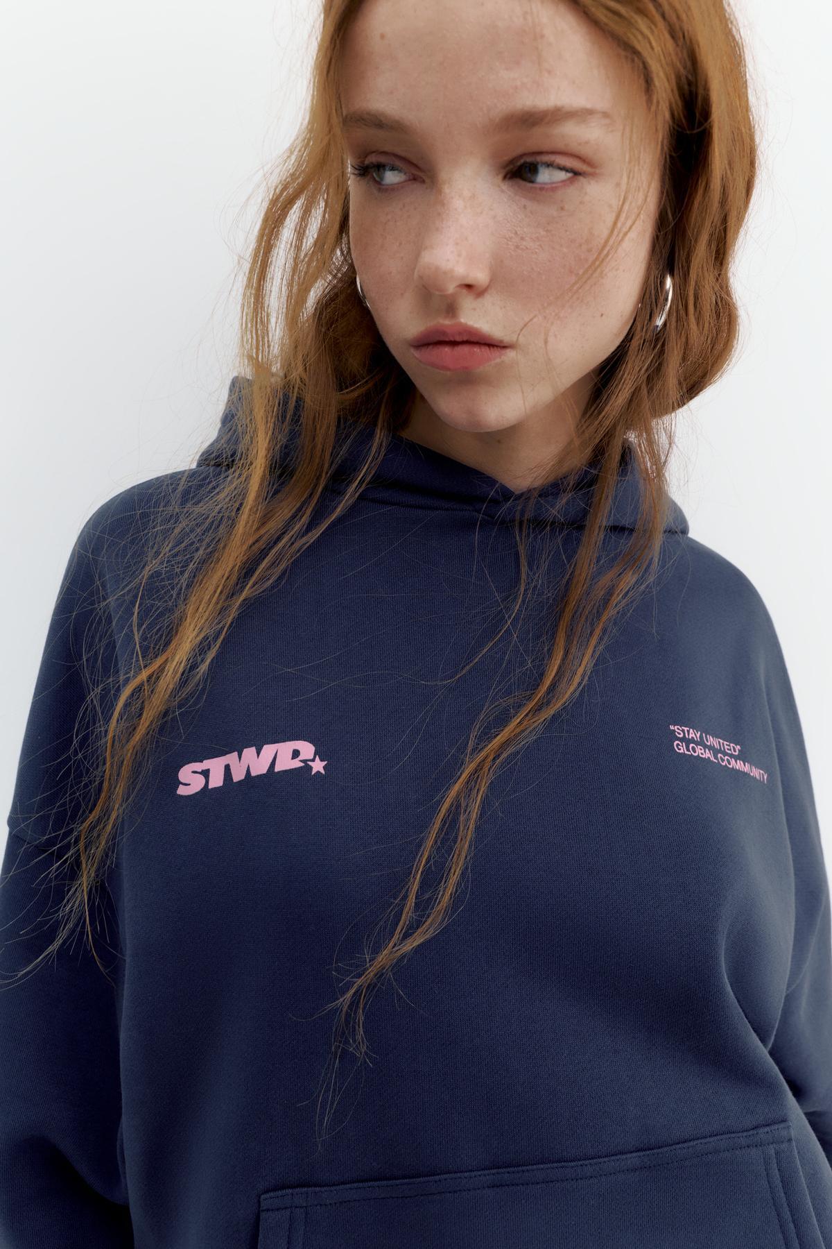 Pull & Bear  Kapüşonlu STWD yıldız sweatshirt - Görsel 5