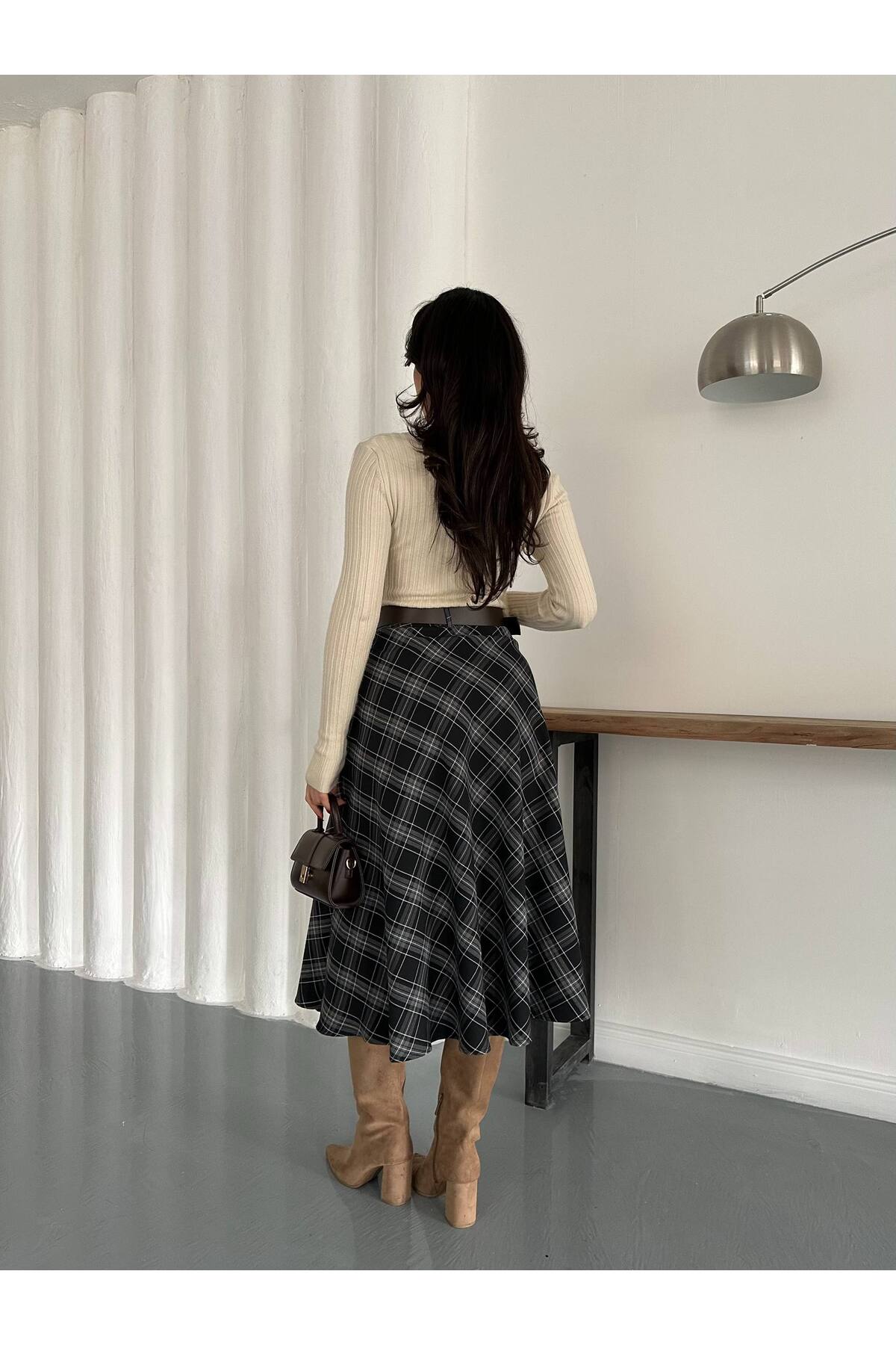 Jupe à carreaux femme - Combinaison quotidienne chic et confortable - Görsel 5