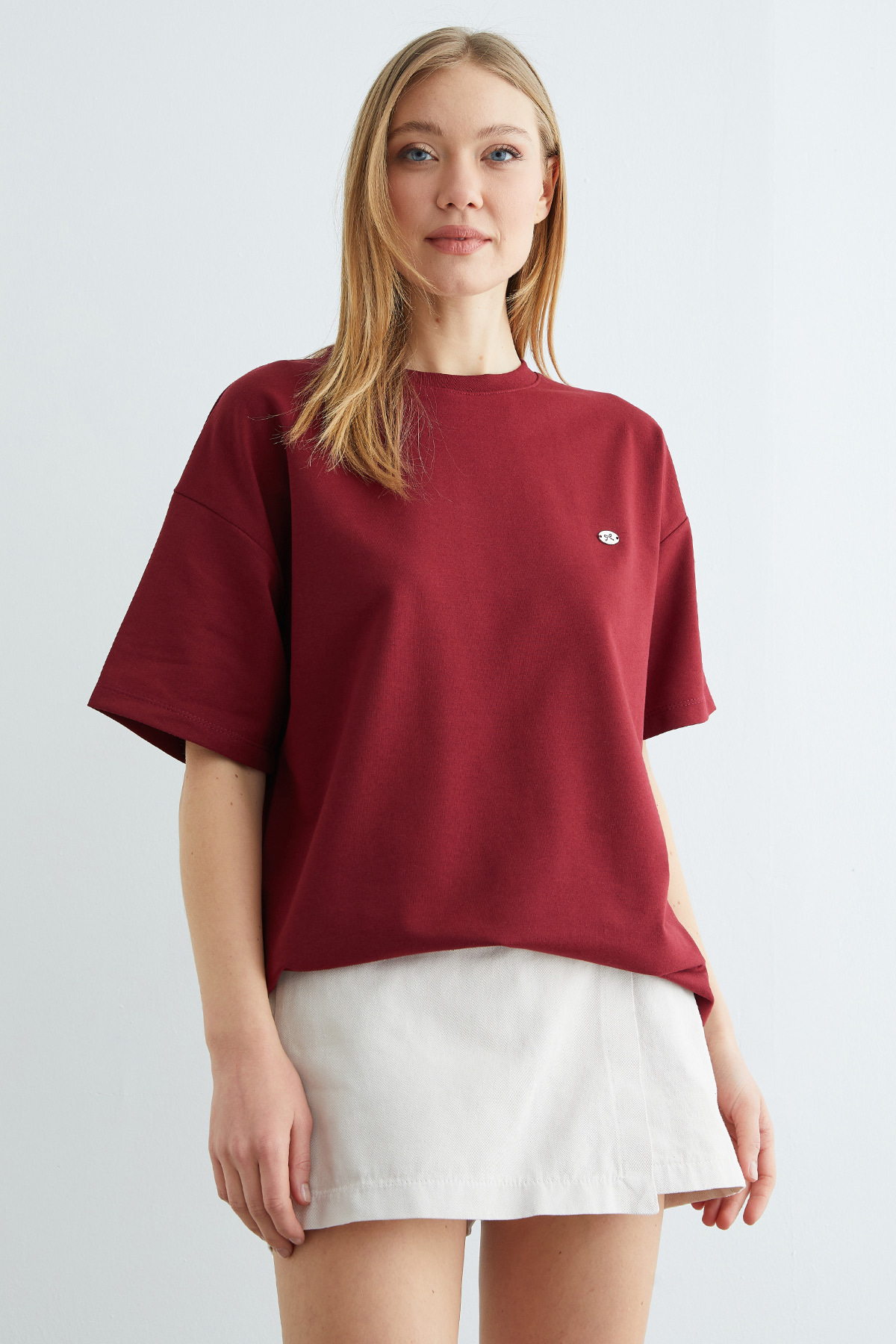 Fullamoda  Fiyonk Aksesuarlı Bisiklet Yaka Oversize Tişört - Görsel 4