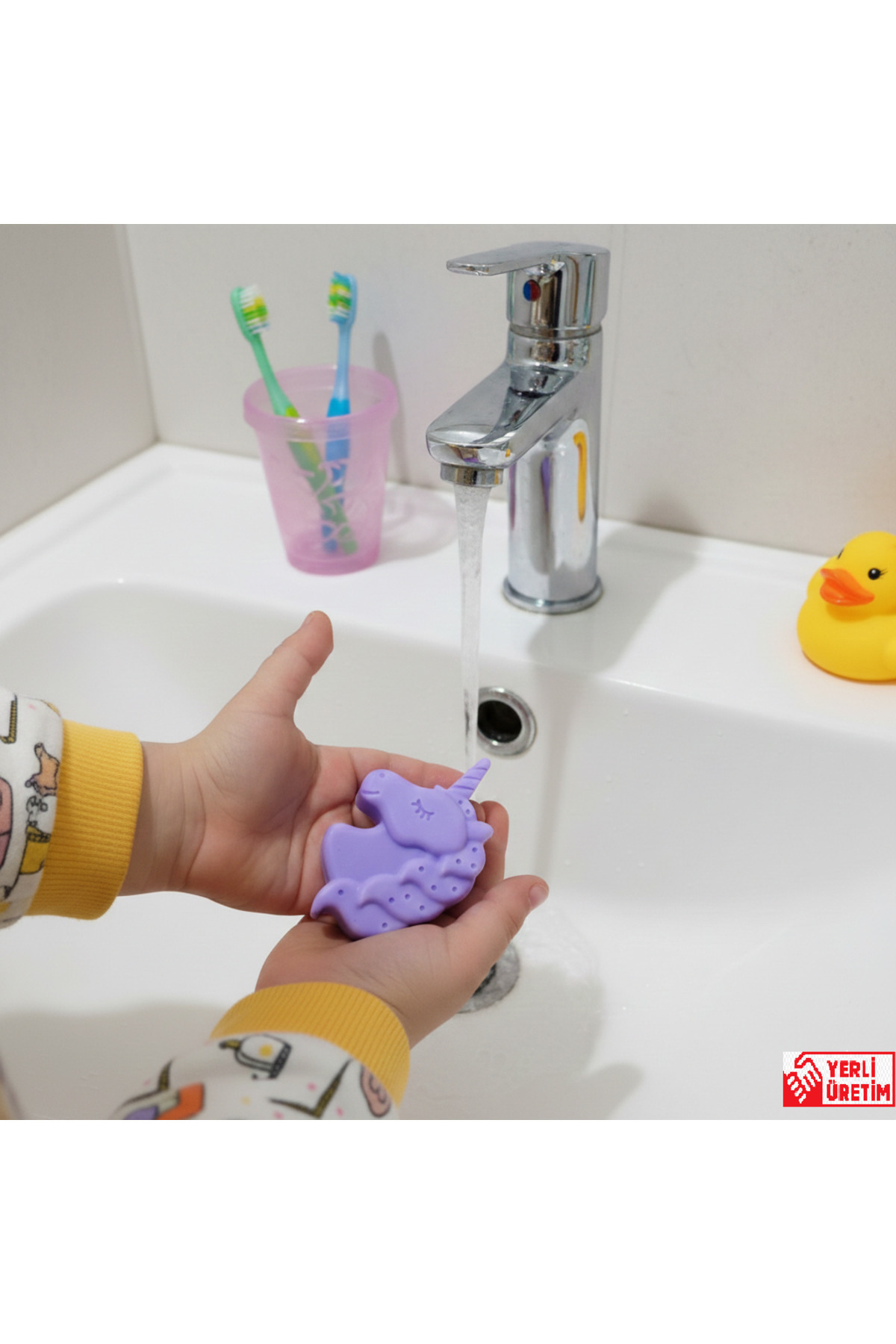 Chikopy El Yıkama Sabunu Unicorn Şekilli Çilek Kokulu – Çocuklar İçin Sabun - Kumbara Kutu Hediyeli - 6 adet fotoğrafı 5 (önizleme)