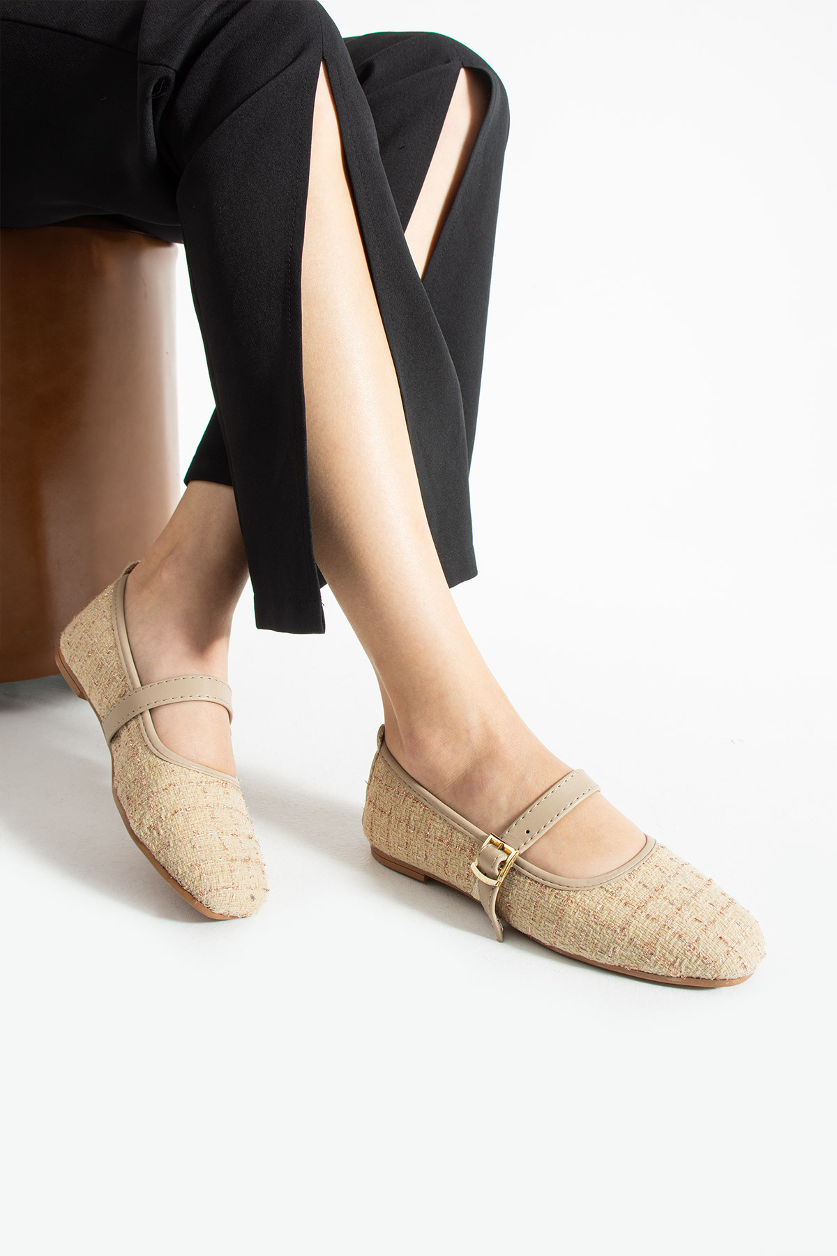 star shoes  Bej Tüvit Kumaş Kadın Babet Şık Tokalı Ortopedik Taban Günlük Ayakkabı - Görsel 3