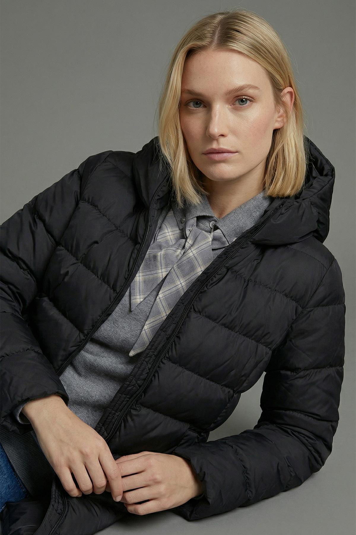 Journey  Uzun-Kapişonlu Mont - Görsel 4