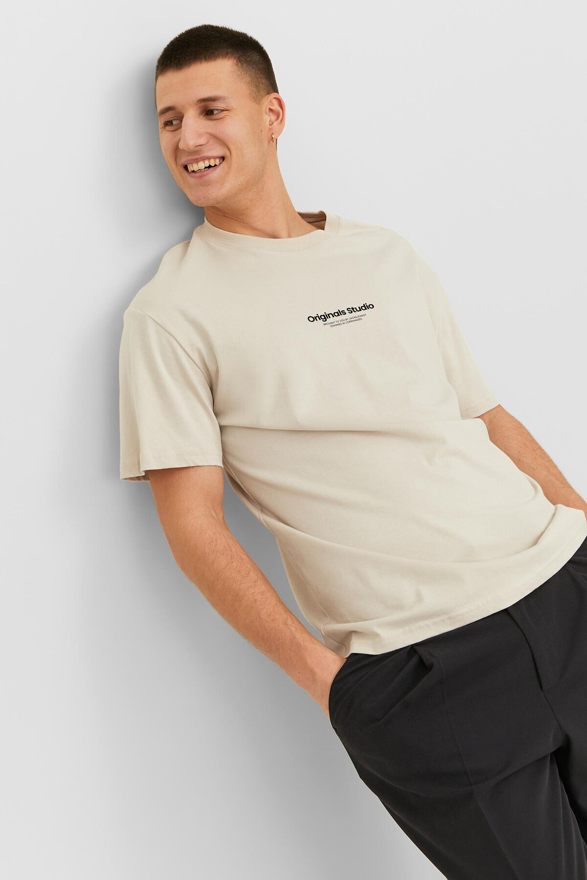 تیشرت مردانه راسته آستین کوتاه | جک اند جونز Jack & Jones 5003018293 - تصویر 3