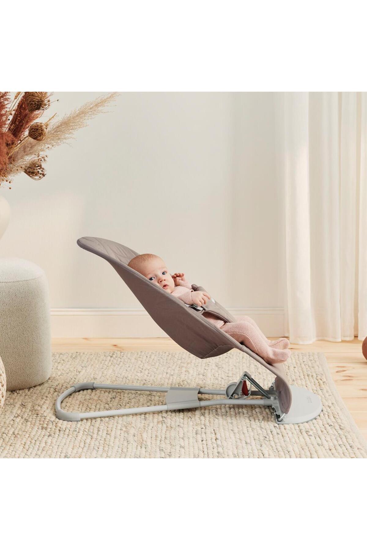 BabyBjörn Bliss Ana Kucağı Petal Woven Sand Grey fotoğrafı 3 (önizleme)