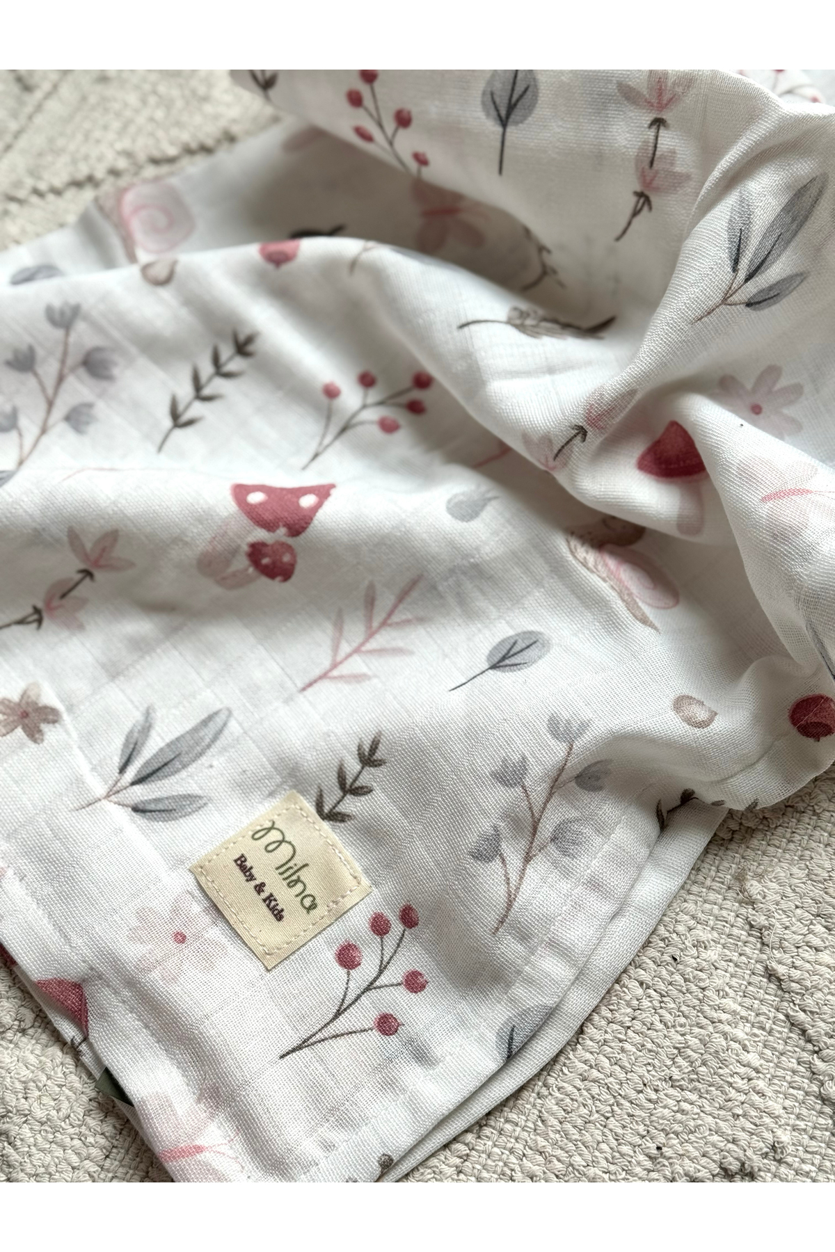 MİLNA BABY&KİDS Müslin Hosgeldin Bebek Seti Yenidogan Bebek Seti Pudra Müslin Emzik Askısı Patik Tarak fotoğrafı 2 (önizleme)