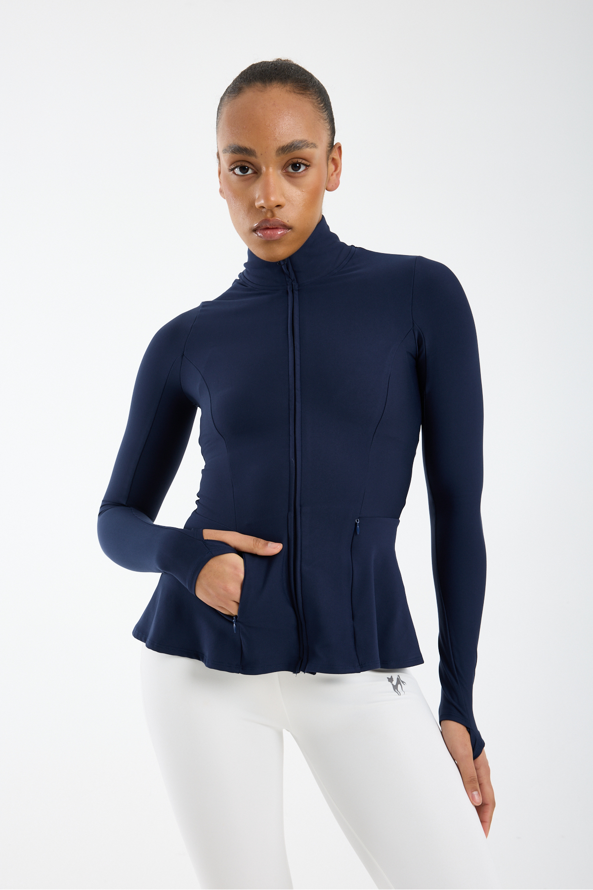 TheyYou Peplum Kesim Tesettür Spor Ceket, Fermuarlı & Parmak Geçmeli görsel 5