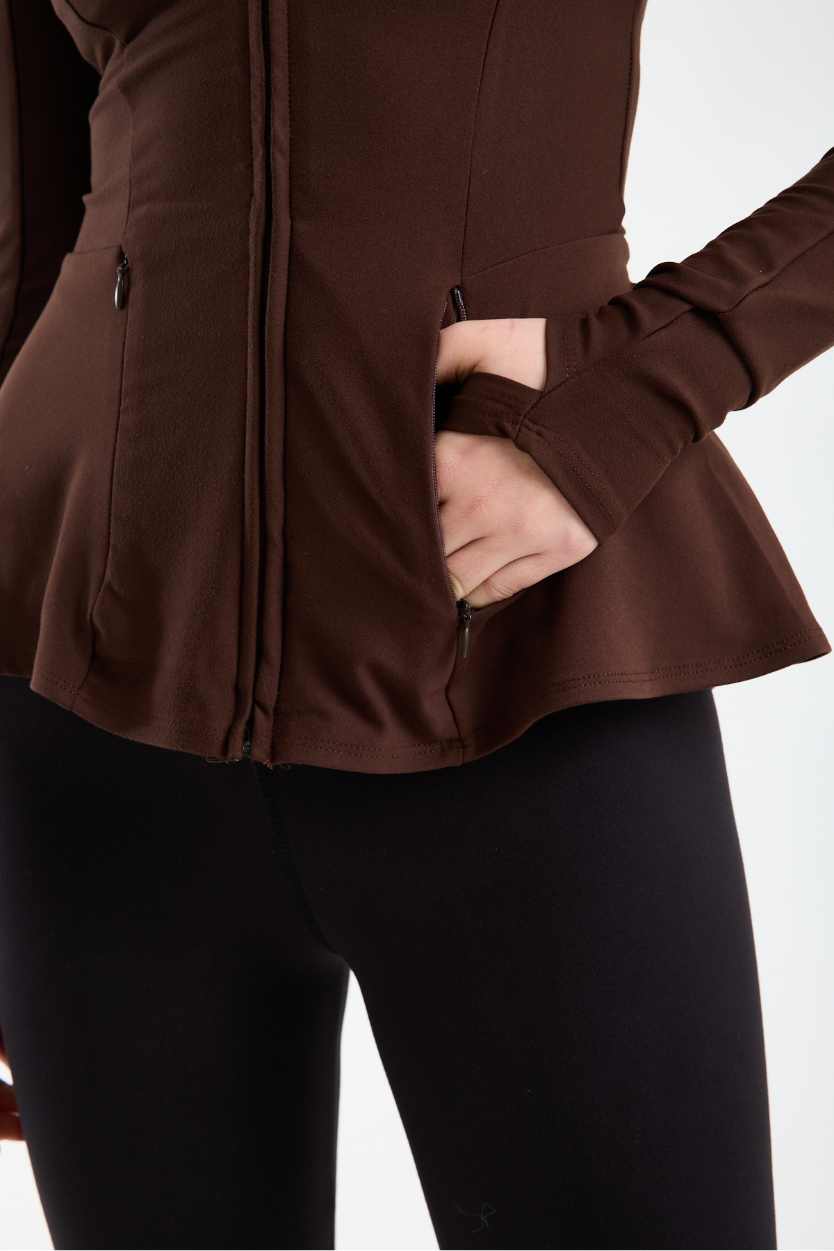 TheyYou Peplum Kesim Tesettür Spor Ceket, Fermuarlı & Parmak Geçmeli görsel 6